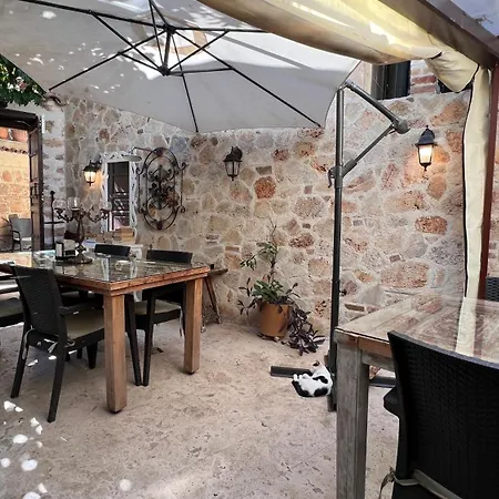 מלון Citronella Boutique *